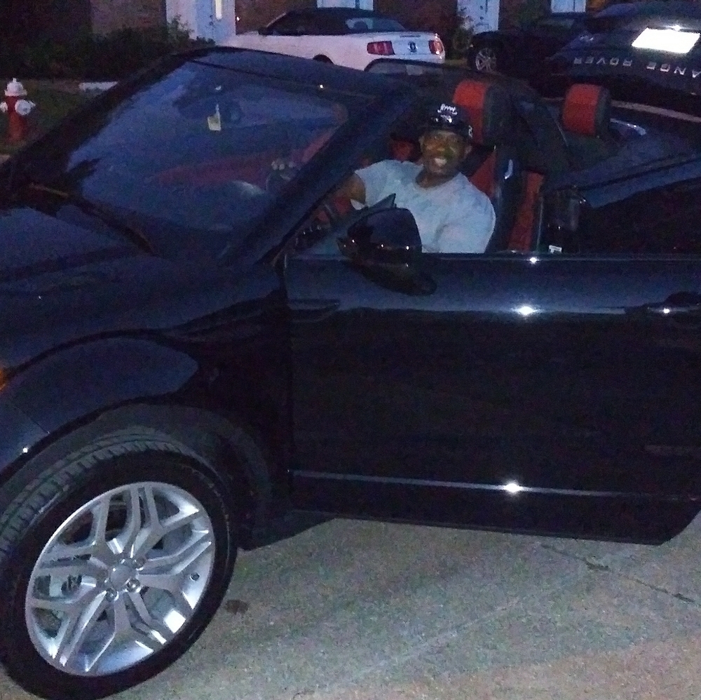 Meet your Posher, Hakeem